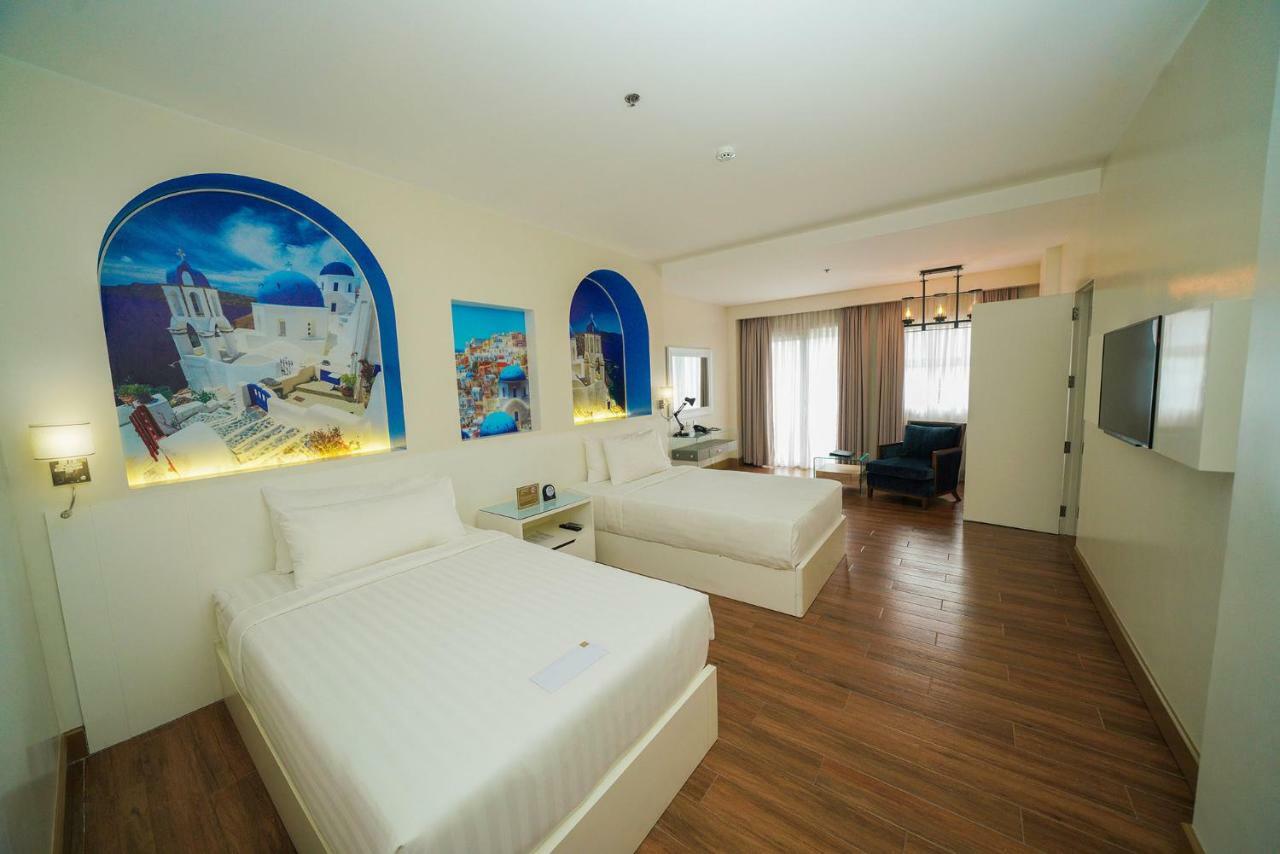 Hotel Carlito Tagaytay Tagaytay City Kültér fotó