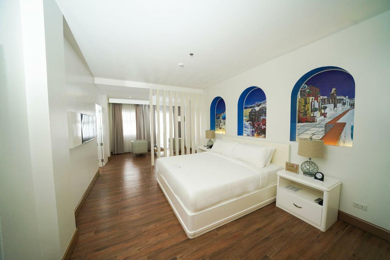 Hotel Carlito Tagaytay Tagaytay City Kültér fotó