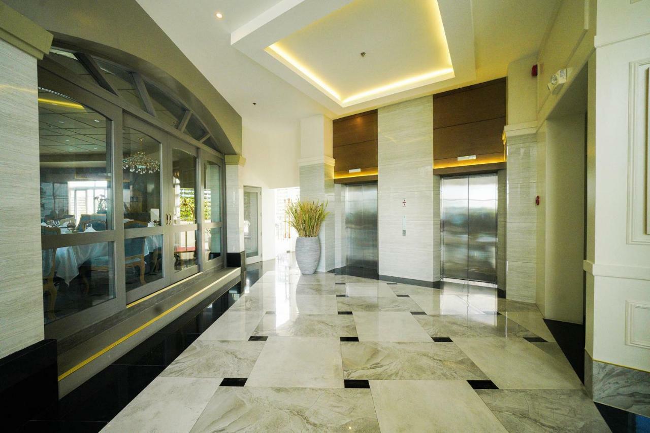 Hotel Carlito Tagaytay Tagaytay City Kültér fotó